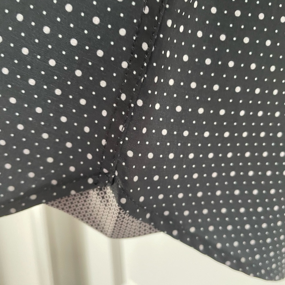 Men's Black Dot Short Sleeve Shirt - Picture 6 of 7